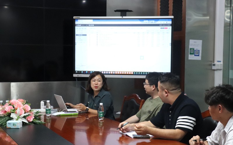 起鸿科技与LG Display交流培训会